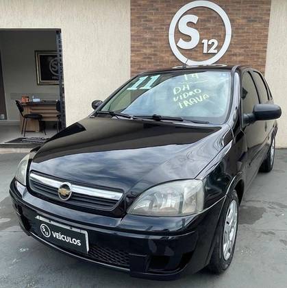 CHEVROLET CORSA 1.4 MPFI MAXX 8V FLEX 4P MANUAL CHEVROLET CORSA 1.4 MPFI MAXX 8V FLEX 4P MANUAL